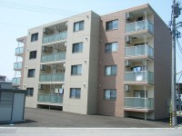 お風呂は追い焚き機能有り!人気の対面キッチン
2方向から使いやすいウォークスルークローゼットです♪