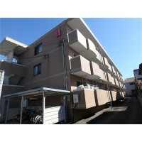 融雪付駐車場♪　角部屋　敷地内ゴミ庫　