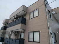 フリーレント1ヶ月♪
駐車場1台無料♪インターネット無料♪浴室乾燥機ありで雨や雪の日のお洗濯も良好(^^)/