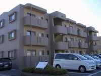 人気の光陽エリア 駐車場融雪あり♪サンルーム付。バルコニー2ヶ所。
光陽小学校まで450m