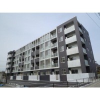 オートロックマンション！融雪P　ネット無料
宅配ボックス有り♪嬉しいサンルーム付