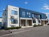 ご契約から2年間賃料減額中!!(※)
最上階ネット無料の3LDK ドラッグストア隣接、東西に移動しやすい県道6号(立山公園線)へアクセス◎
(※2年後の更新から68,500円に戻ります。)